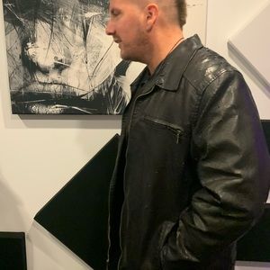 🎚 Black Leather Jacket 🎚